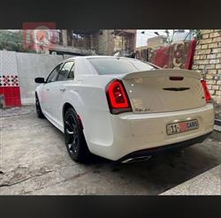 كرايسلر 300